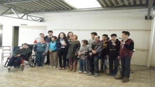 Vereadores Mirins visitam APAE de Galvão Vereadores Mirins visitam APAE de Galvão