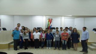 Câmara Mirim de Jupiá realiza 5ª Sessão Ordinária Câmara Mirim de Jupiá realiza 5ª Sessão Ordinária
