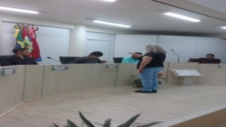 Suplente de vereador toma posse na Câmara Municipal Suplente de vereador toma posse na Câmara Municipal
